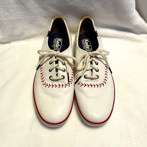 Keds || leather baseball stitch